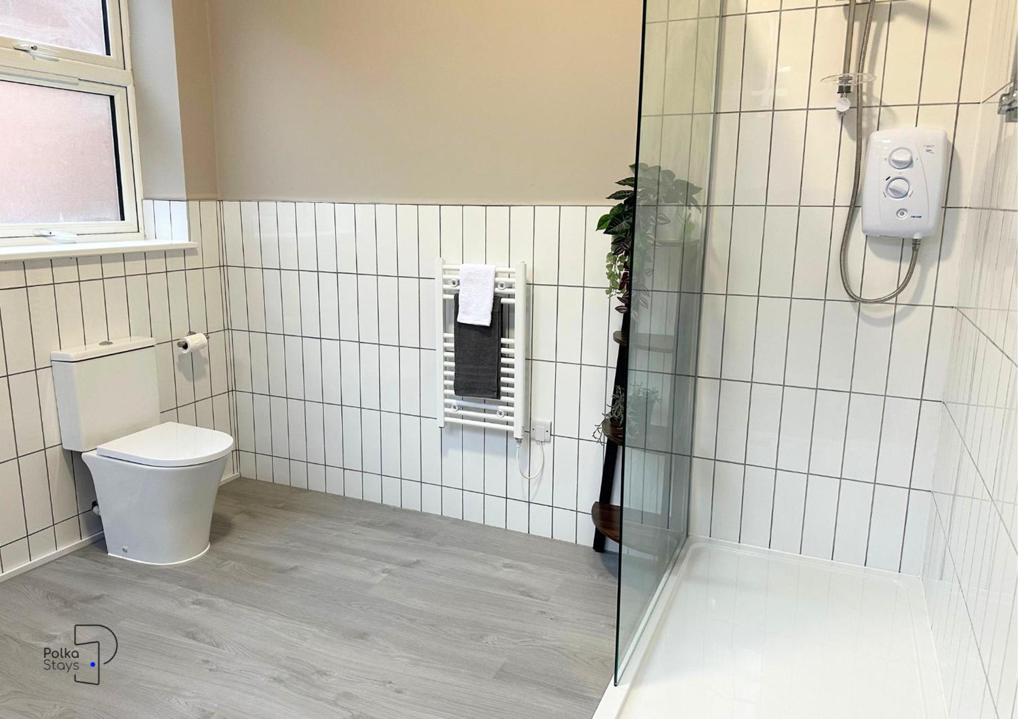 Hanley, Stoke - Modern Spacious Apartments By Polkastays Eksteriør billede