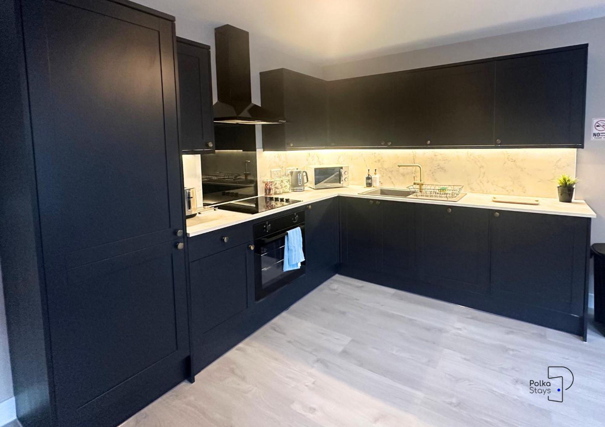 Hanley, Stoke - Modern Spacious Apartments By Polkastays Eksteriør billede